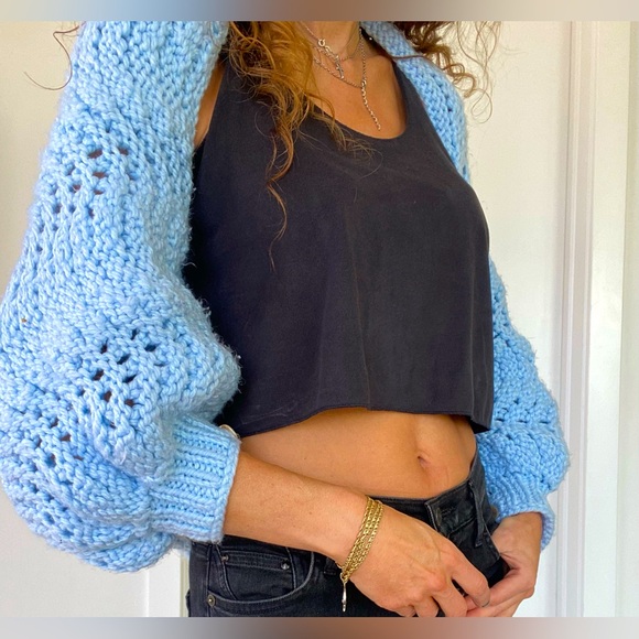 VINTAGE 80’s Cozy chic hand knitted cocoon sweater w/mother of pearl buttons - Picture 12 of 13